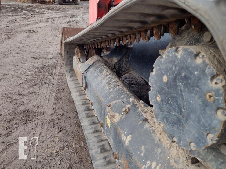 2019-kubota-svl95-2s-image-24