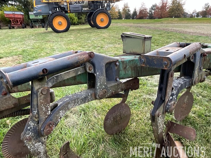 john-deere-2700-image-33