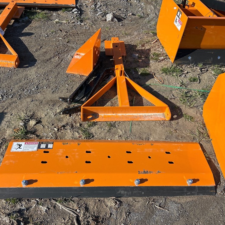 #44 • UNUSED 4’ GRADER BLADE