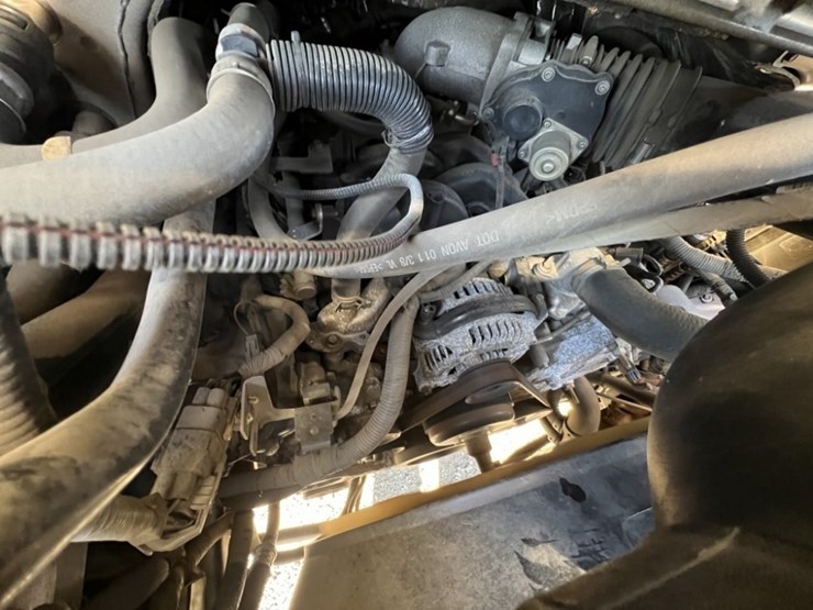 2011-ford-e350-image-15