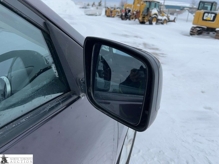 2013-nissan-rogue-image-36