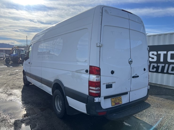 2016-freightliner-sprinter-3500-image-6