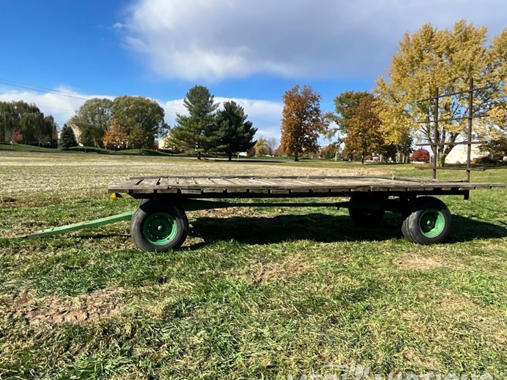 hay-rack-on-running-gear-image-2