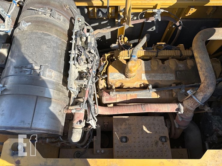 2018-caterpillar-336fl-image-27