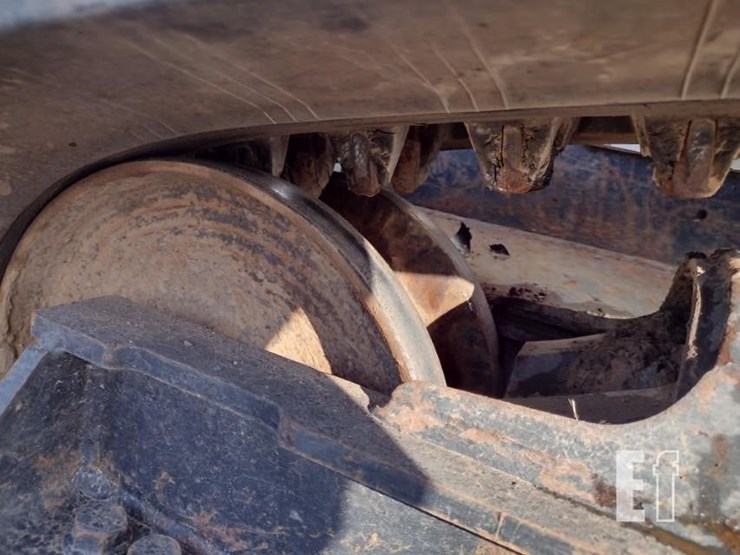 2019-bobcat-t770-image-28