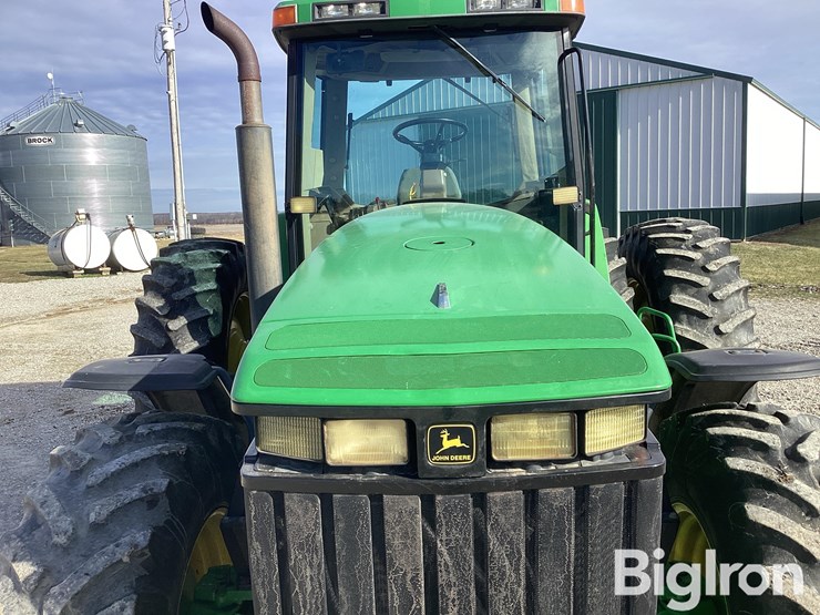 1995-john-deere-8200-image-11