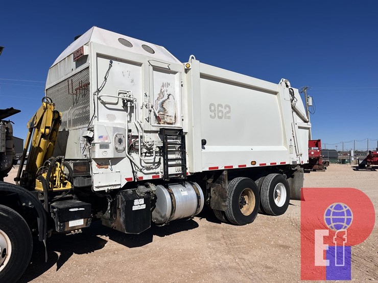 2014-autocar-xpeditor-image-2