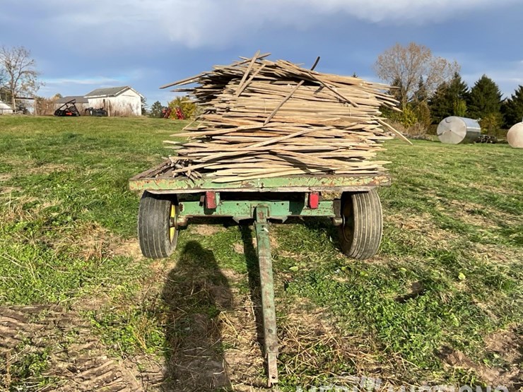 hay-rack-on-john-deere-running-gear-image-8