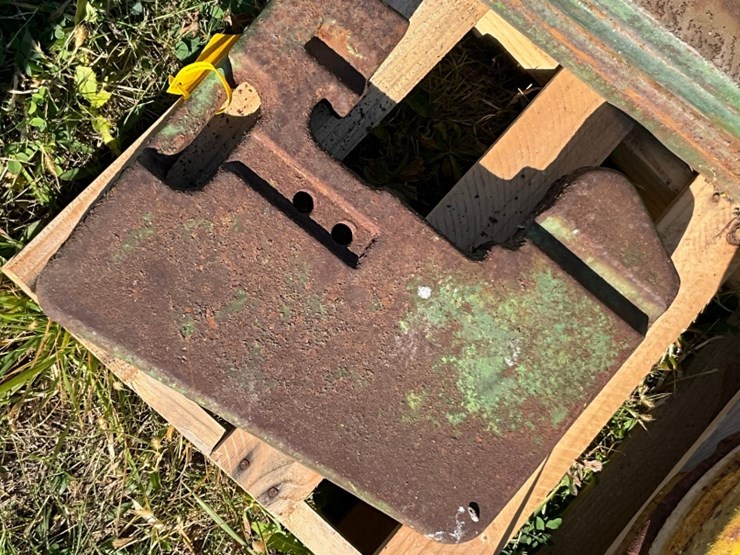 (1)-john-deere-front-weight-image-11