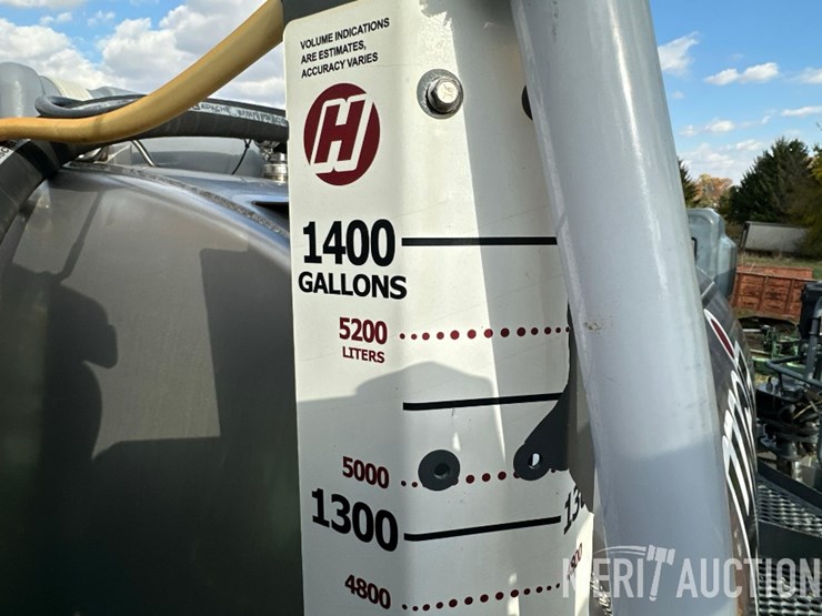 2010-hagie-sts14-image-14