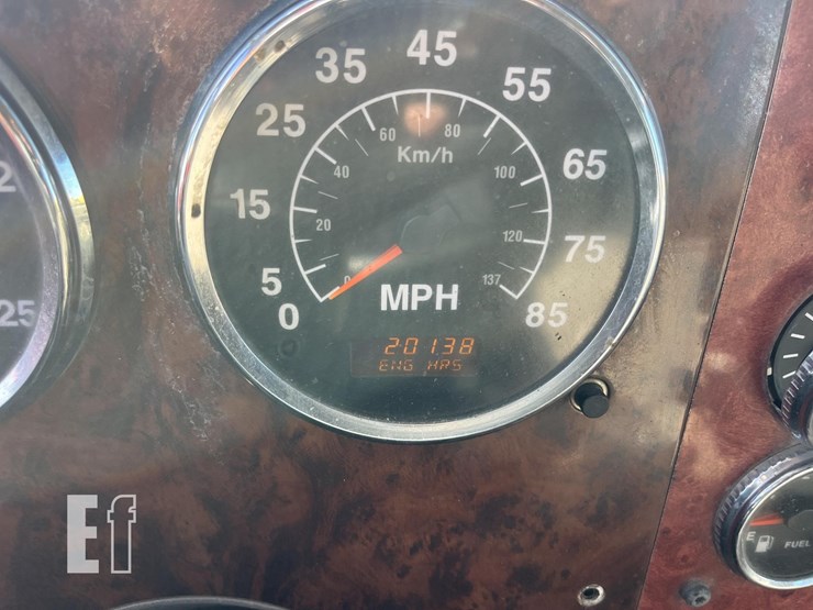 2004-international-paystar-5600-image-13