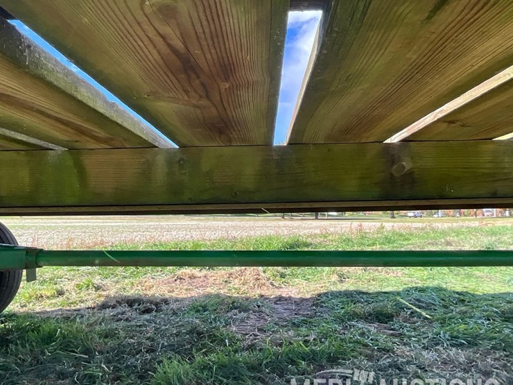 hay-rack-on-running-gear-image-16