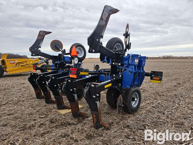 2024-blu-jet-sub-tiller-4-image-5