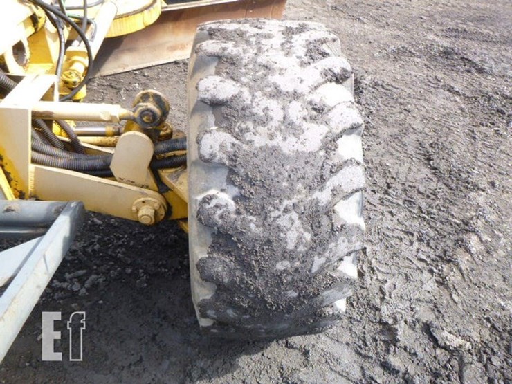 2004-volvo-g86-image-16