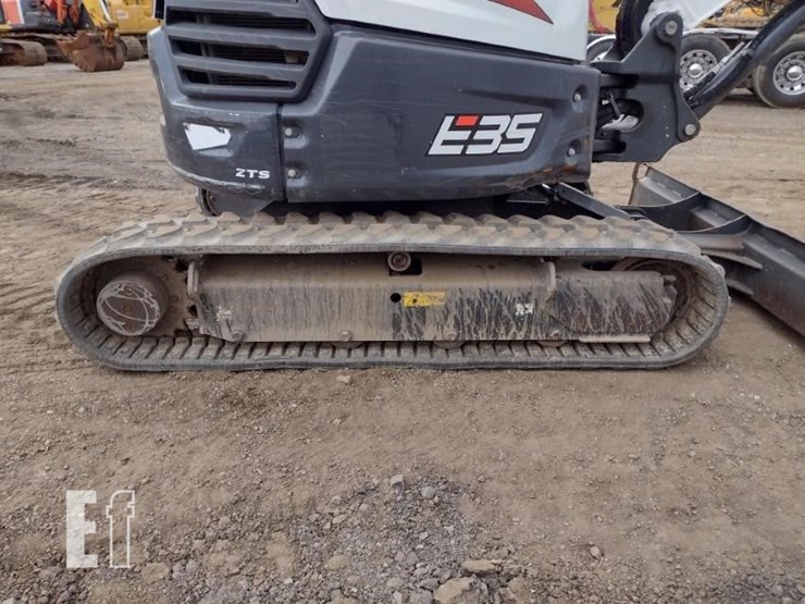 2021-bobcat-e35i-image-35