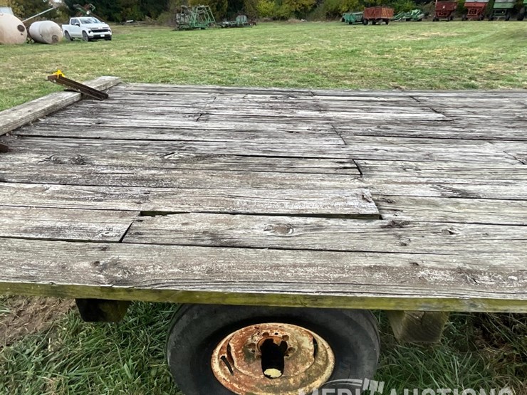 hay-rack-on-running-gear-image-31