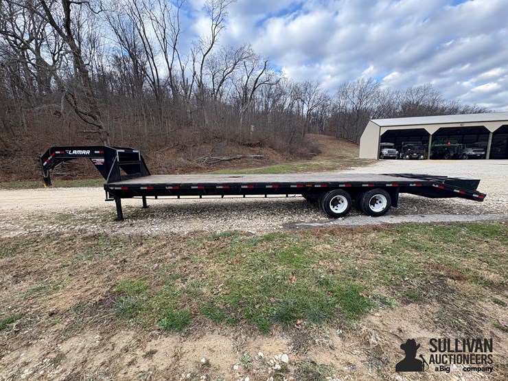 2018-lamar-fg02322c-32'-t/a-gooseneck-flatbed-trailer-image-8