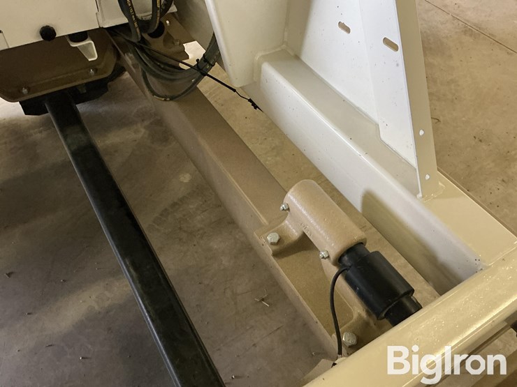 2022-unverferth-3755-image-20