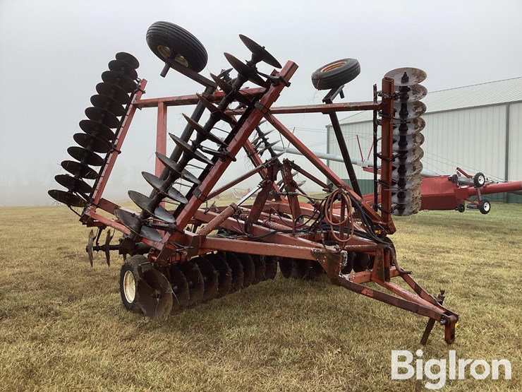 international-490-image-3