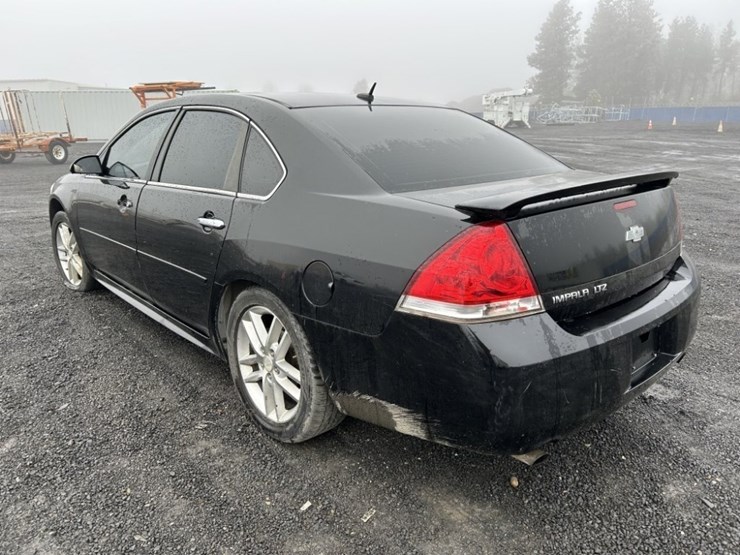 2013-chevrolet-impala-ltz-sedan-image-3