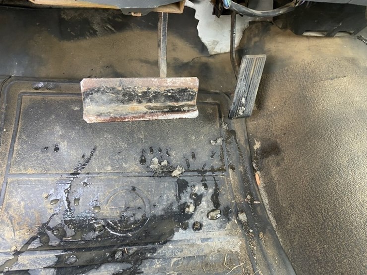 1990-dodge-ram-350-image-29