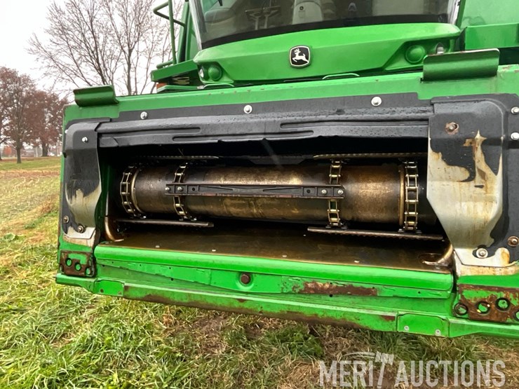 2015-john-deere-s660-image-9