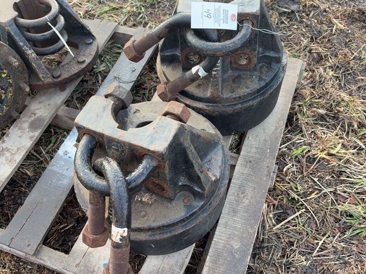 unverferth-large-wheel-hubs-for-3-1/4"-axle-image-1