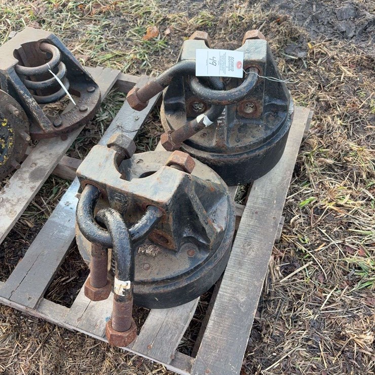 Unverferth Large wheel hubs for 3-1/4" axle