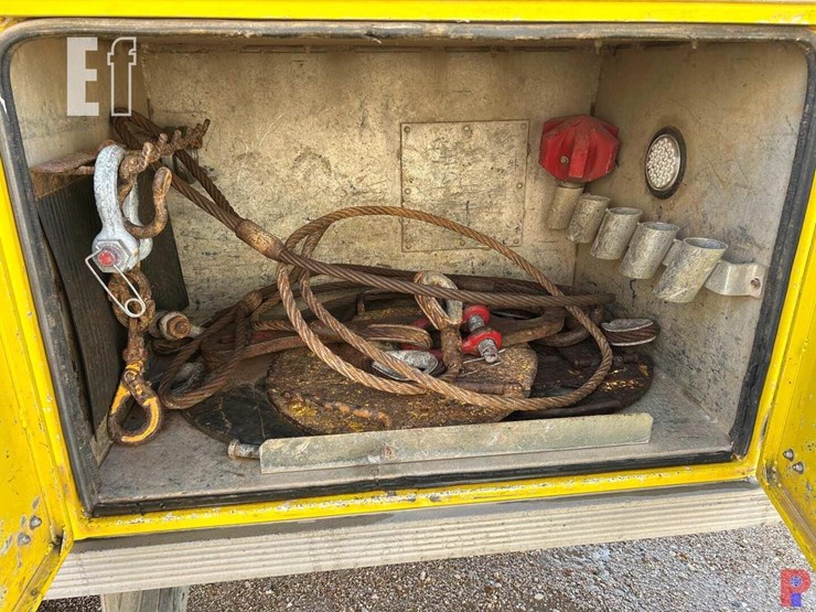 2002-freightliner-argosy-image-26