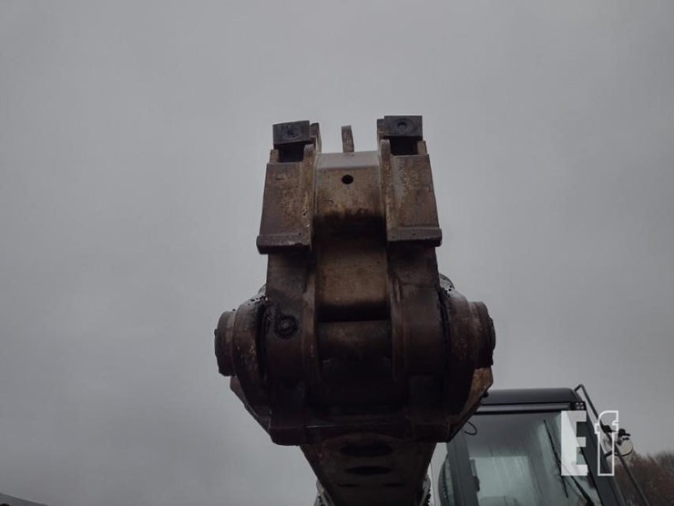 2005-gradall-xl3300-image-30