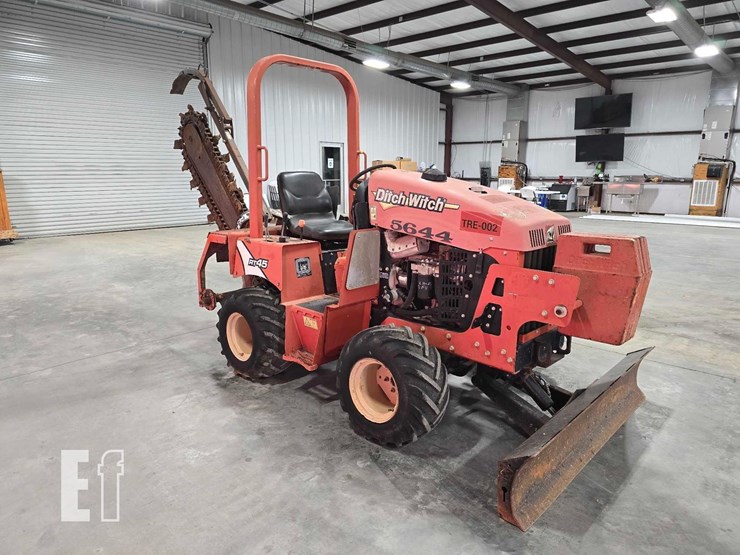 2015-ditch-witch-rt40-image-2