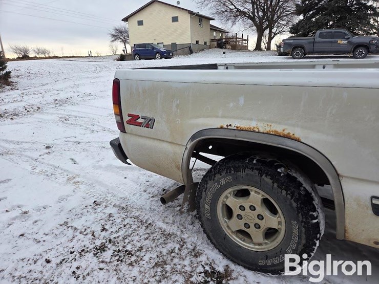1999-chevrolet-silverado-1500-image-16