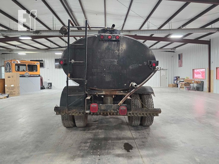 1998-ford-f800-image-8