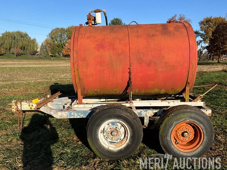 fuel-tank-on-trailer-image-2