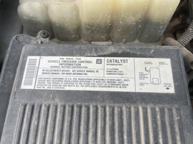 2006-chevrolet-silverado-1500-image-16