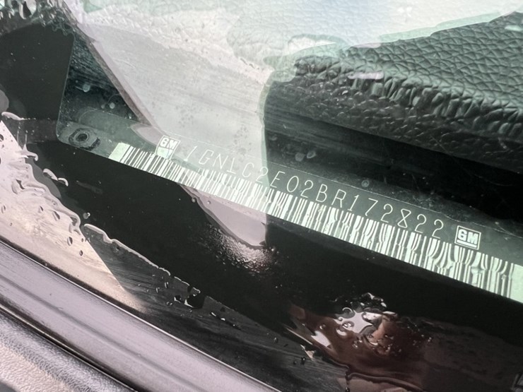 2011-chevrolet-tahoe-image-9