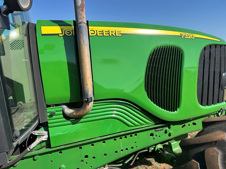 2006-john-deere-7320-image-13