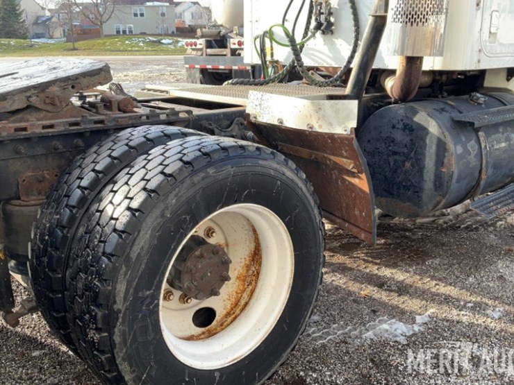 1999-international-9100-image-33