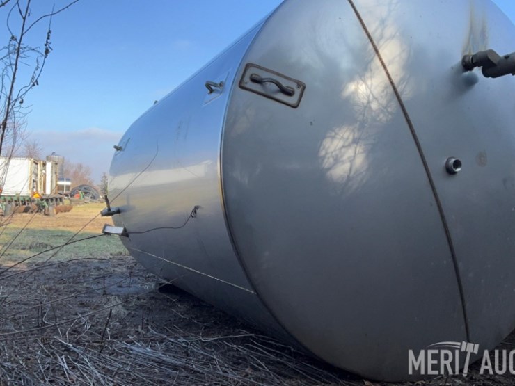 stainless-steel-tank-image-2