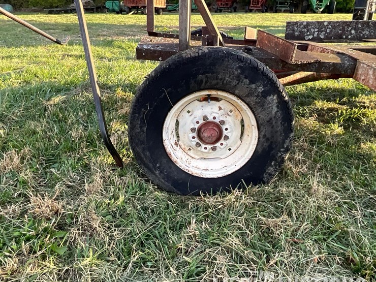 kelderman-6-row-corn-reel-on-cart-image-25