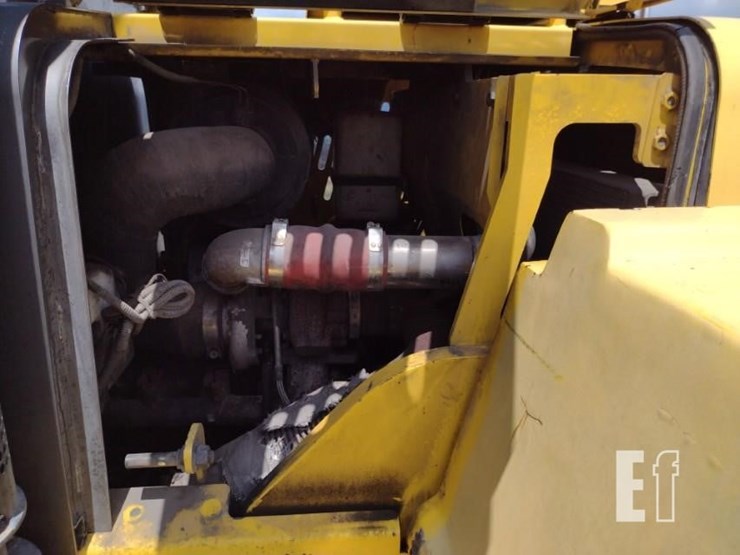 hyundai-110d-7e-image-26