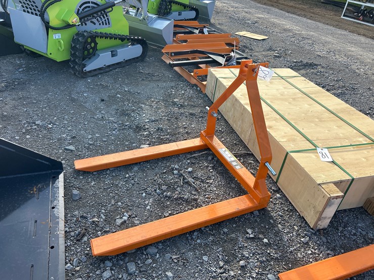 #82-•-3pt-carry-all-forks-image-1