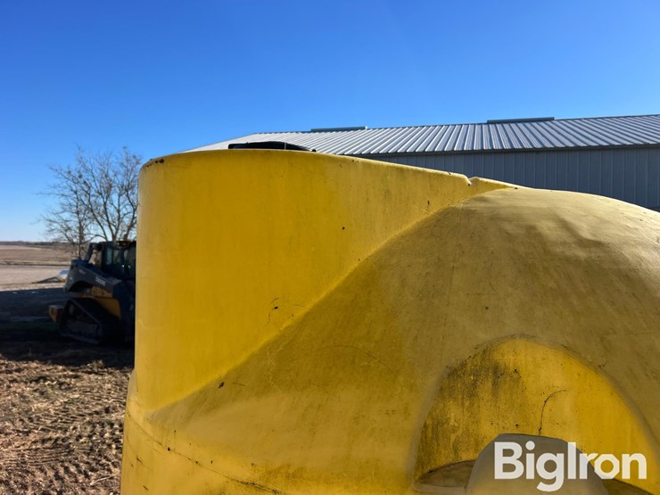 snyder-industries-1600-gal-poly-tank-image-14