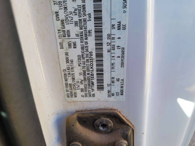 2018-ford-f150-xl-image-11