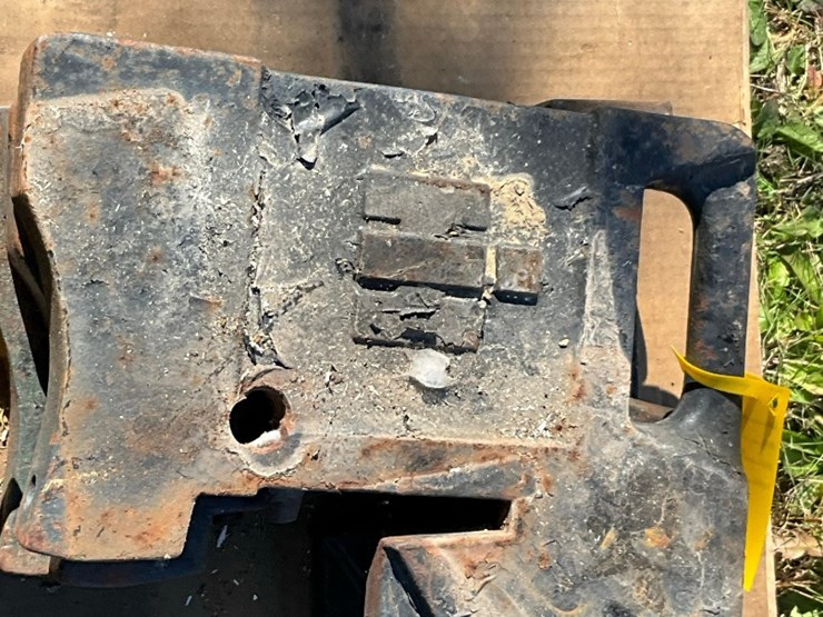 (3)-ih-suitcase-weights-image-4