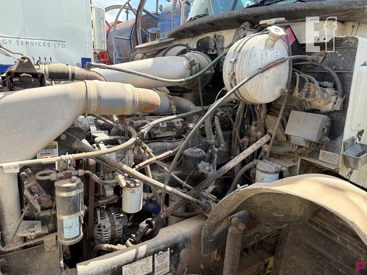 2007-mack-granite-cv713-image-20