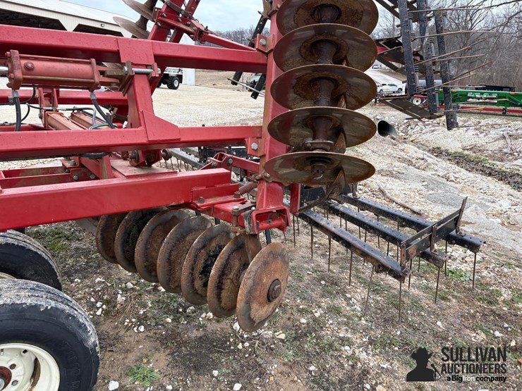 case-ih-3900-image-11