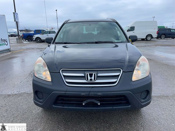 2005-honda-crv-image-8