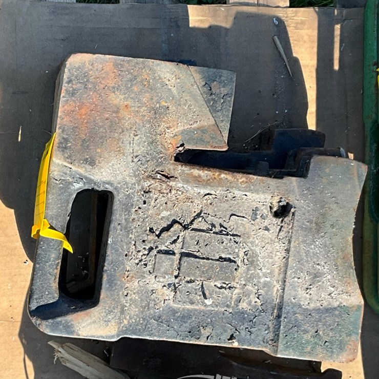 (3) IH Suitcase Weights