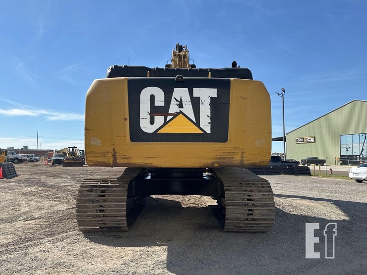 2018-caterpillar-336fl-image-8